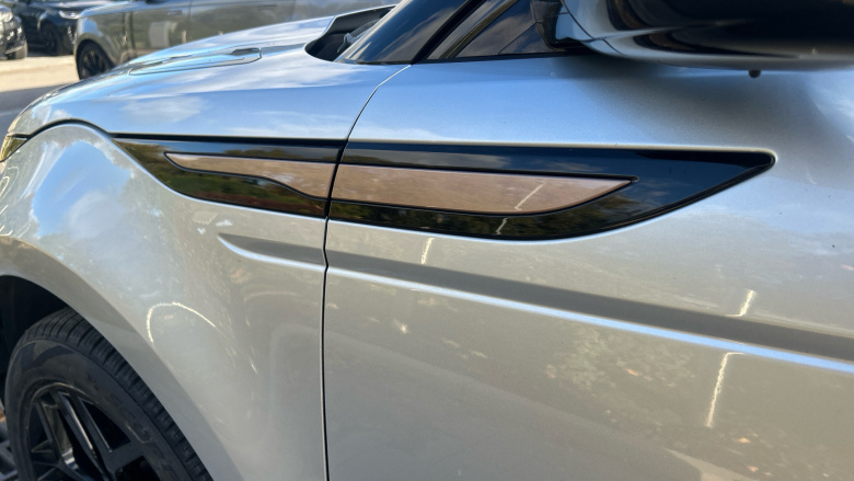 Land Rover Range Rover Evoque 2.0 D180 R-Dynamic SE 5dr Auto Diesel Hatchback